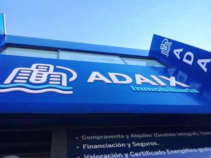 Adaix Immobilien Misterhouse Europe