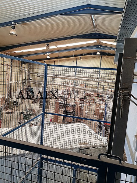 Industrial Building in Sale in , Córdoba 450.000 €