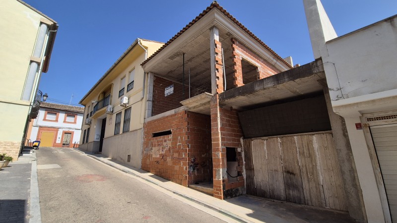 Obra Nova en venda en  Llanera de Ranes, Valencia 70.000 €