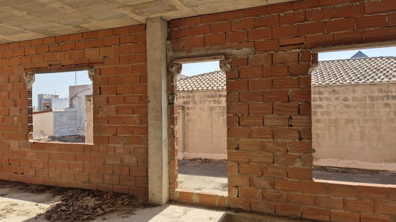 Obra Nova en venda en  Llanera de Ranes, Valencia 70.000 €