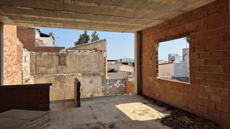 Obra Nova en venda en  Llanera de Ranes, Valencia 70.000 €