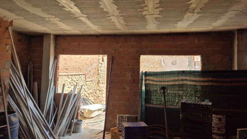 Obra Nova en venda en  Llanera de Ranes, Valencia 70.000 €