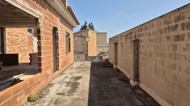 Obra Nova en venda en  Llanera de Ranes, Valencia 70.000 €