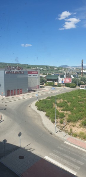 bg