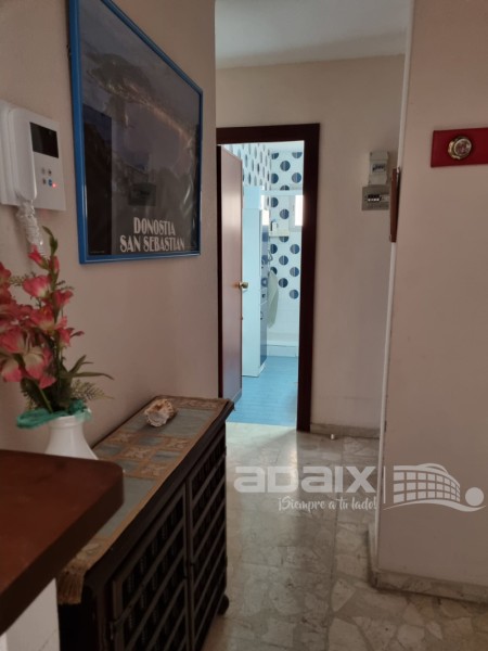 Piso en Venta en Segunda línea de playa Fuengirola, Málaga 260.000 €
