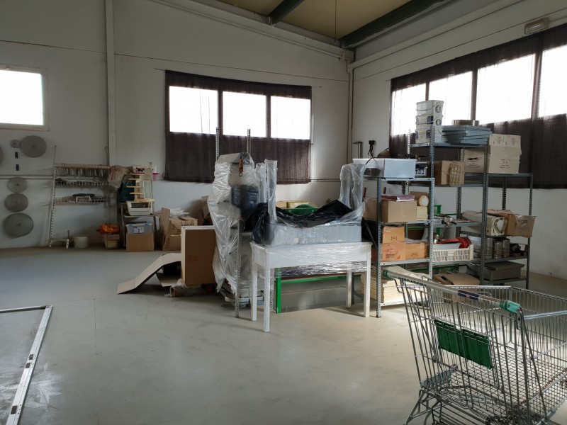 Industrial Building in Sale in Lucena, Córdoba 90.000 €
