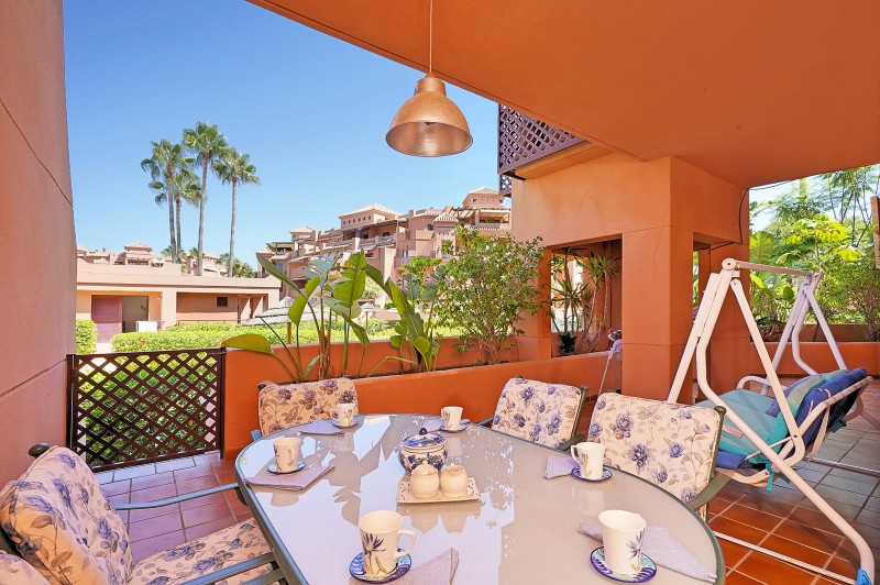 Edifício em Venda em , Granada 330.000 €