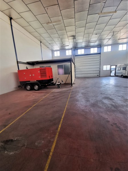 Bâtiment Industriel en Location à Lucena, Córdoba 1.000 € / Mois