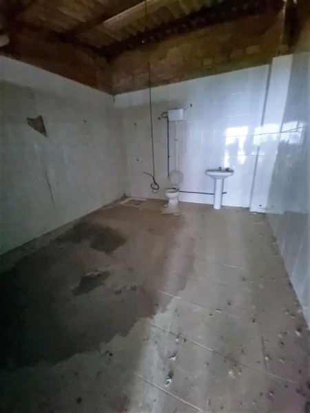 Bâtiment Industriel en Location à  Lucena, Córdoba 1.000 € / Mois
