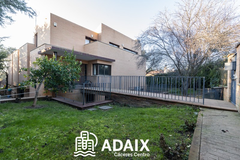 Chalet em Venda em , Cáceres 460.000 €