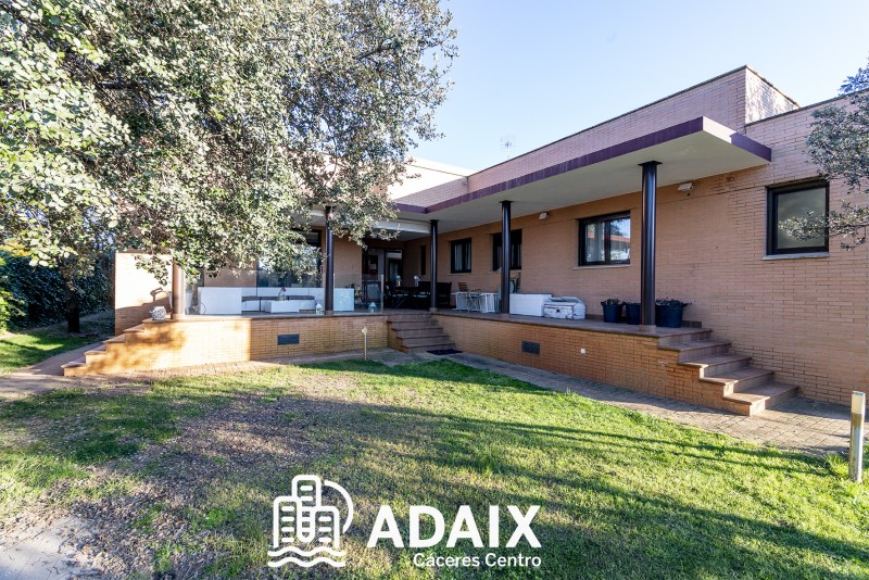 Chalet em Venda em , Cáceres 460.000 €