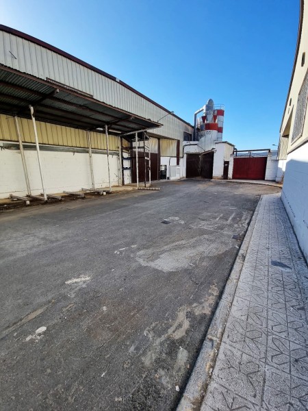 Nave en Alquiler en  , Córdoba 1.400 € / Mes