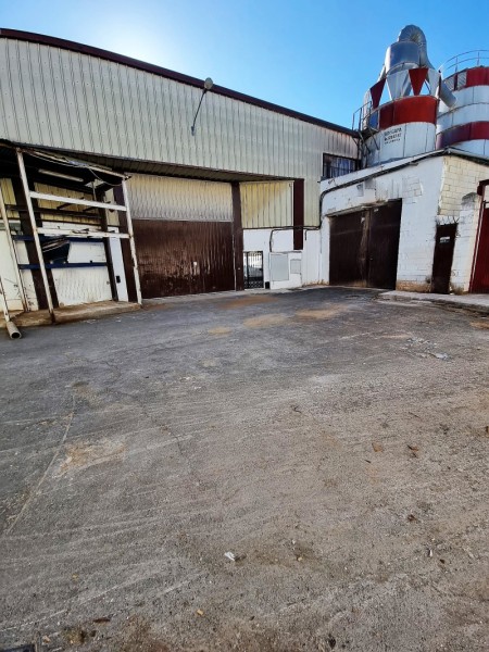 Nau en Lloguer en , Córdoba 1.400 € / mes
