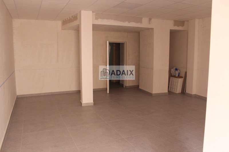 Помещение в Аренда в  Tomelloso, Ciudad Real 900 € / Месяц