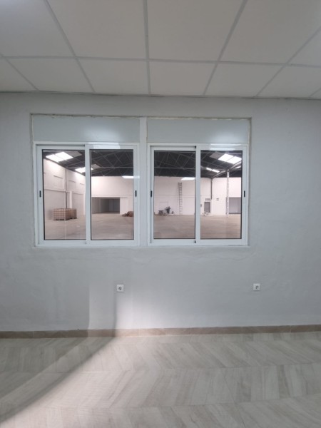 Industrial Building in Rent-To-Own in  Lucena, Córdoba 2.000 € / Month