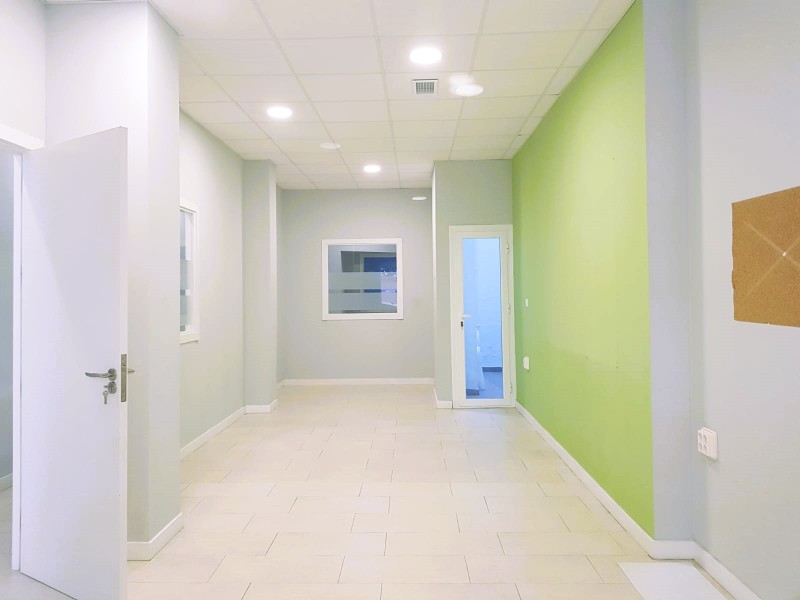 Local en Alquiler en Lucena, Córdoba 600 € / Mes