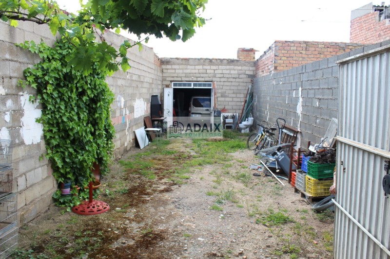 Nave en Venta en  Tomelloso, Ciudad Real 20.000 €