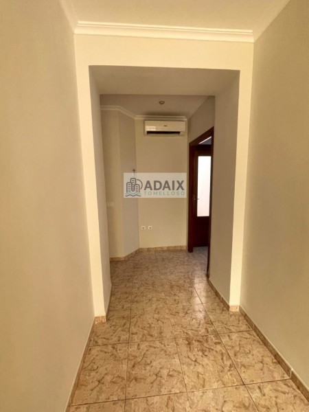 Edifício em Venda em  Tomelloso, Ciudad Real 69.000 €