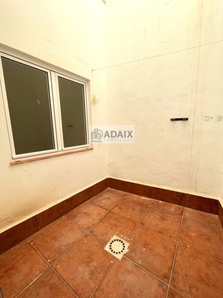 Edifício em Venda em  Tomelloso, Ciudad Real 69.000 €