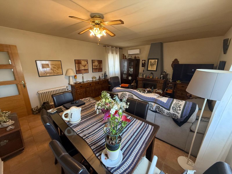 Дом в Продажа в  Loranca de Tajuña, Guadalajara 235.000 €