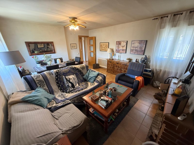 Дом в Продажа в  Loranca de Tajuña, Guadalajara 235.000 €
