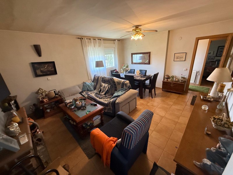 Дом в Продажа в  Loranca de Tajuña, Guadalajara 235.000 €