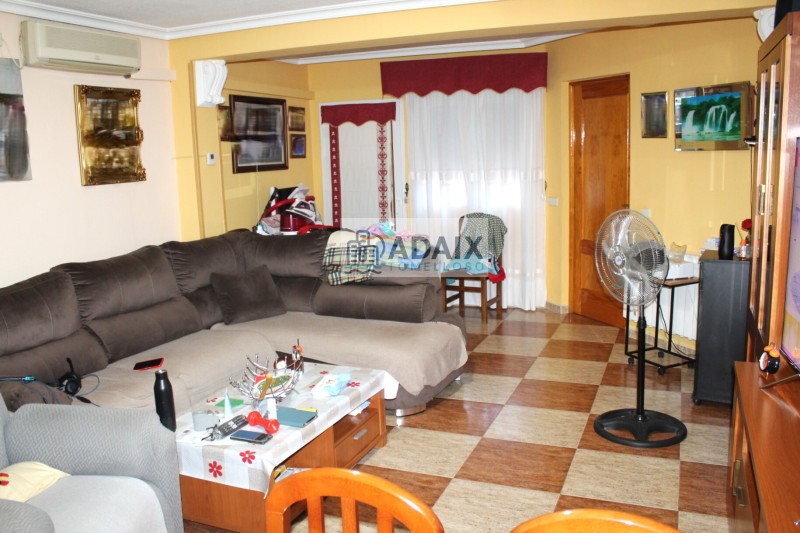 Adosado en Venta en Tomelloso, Ciudad Real 100.000 €