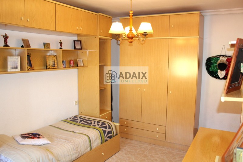Apartamento em Venda em  Tomelloso, Ciudad Real 100.000 €