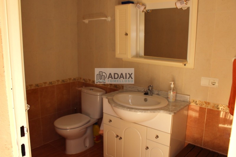 Casa Rural en Venta en  Tomelloso, Ciudad Real 210.000 €