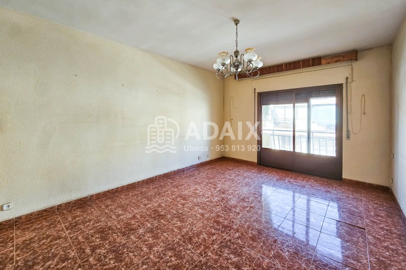 Piso en Venta en Úbeda, Jaén 55.000 €