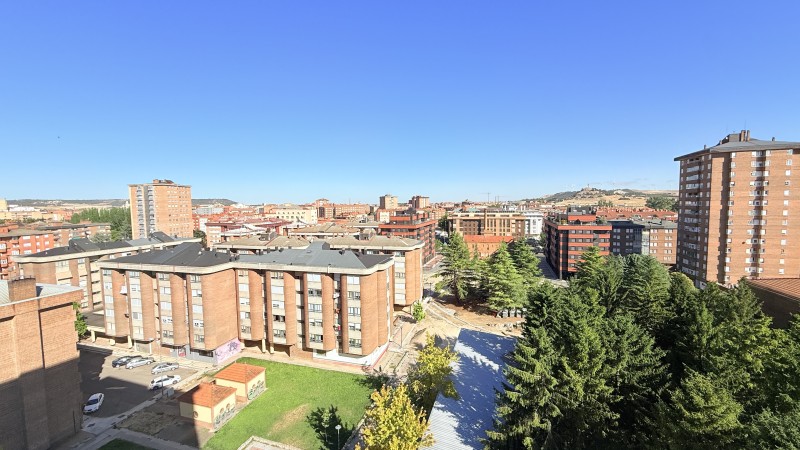 Piso en Venta en Calle caracas Palencia, Palencia 115.000 €