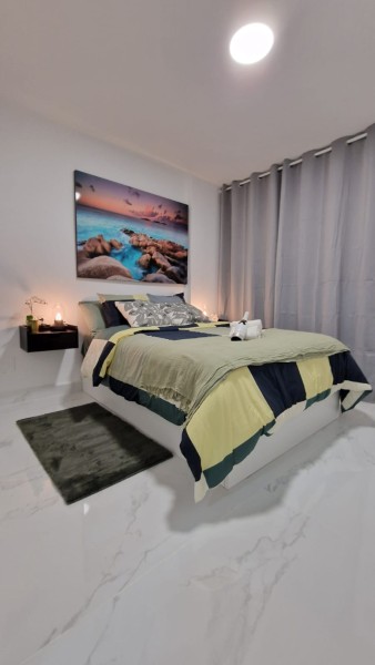 Piso en Venta en  Fuengirola,  339.000 €