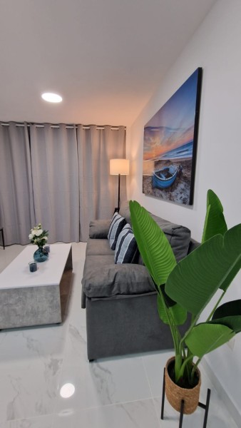 Piso en Venta en  Fuengirola,  339.000 €