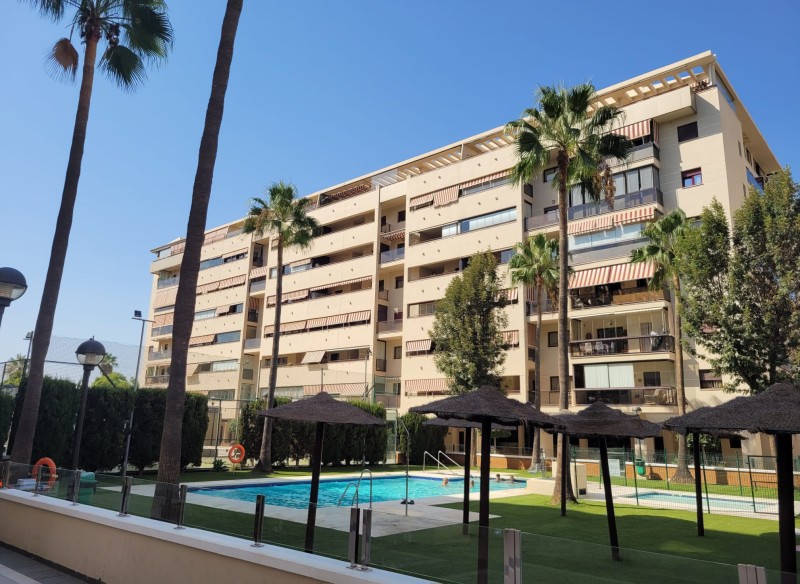 Piso en Venta en Parque litoral Málaga, Málaga 590.000 €