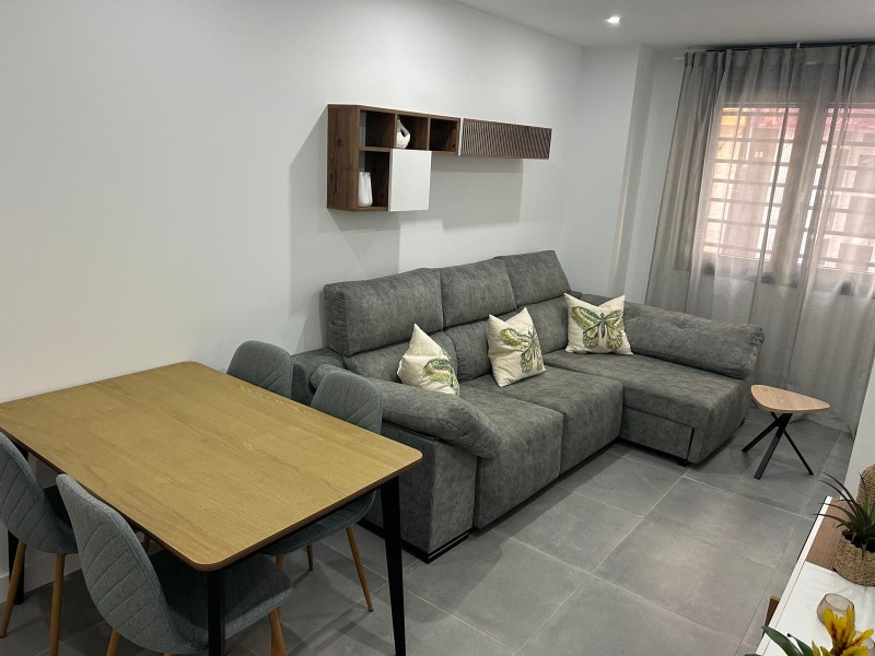 Planta Baja en Alquiler en Fuengirola, Málaga 1.150 € / Mes
