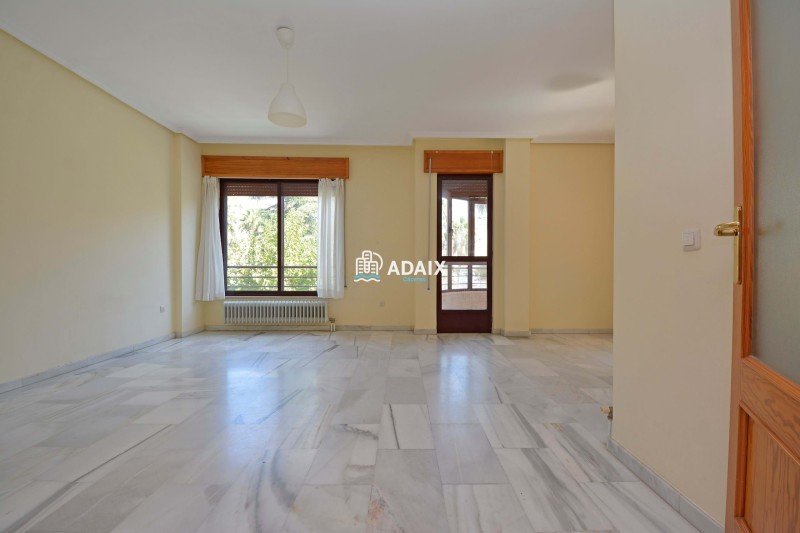 Flat in Sale in Cabezarrubia Cáceres, Cáceres 298.000 €