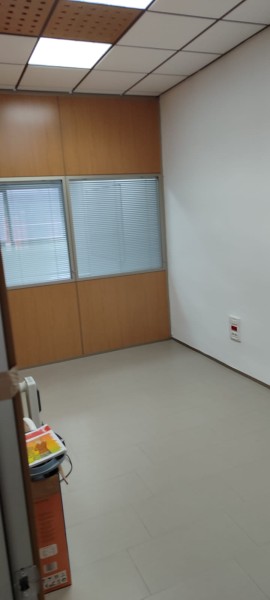 Oficina en Alquiler en , Córdoba 400 € / Mes