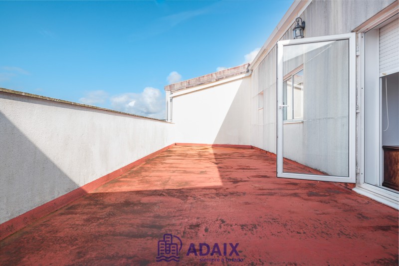 Wohnung zum Verkauf in Santiago de Compostela, La Coruña 265.000 €