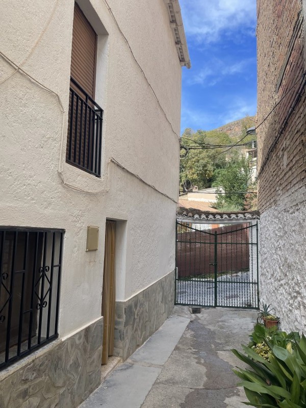 Casa en Venta en Güejar Sierra, Granada 95.000 €