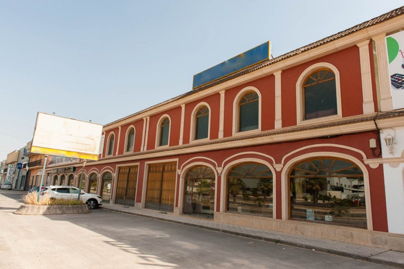 Pavilhão em Venda em Polígono los santos Lucena, Córdoba 245.000 €