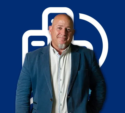 Agente imobiliário Miguel Ramírez León Lucena