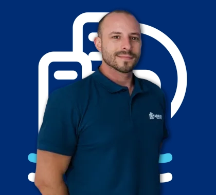 Agente imobiliário Anthony Flores undefined